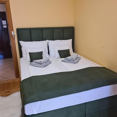 Apartman *Joy* Osijek Ngoại thất bức ảnh