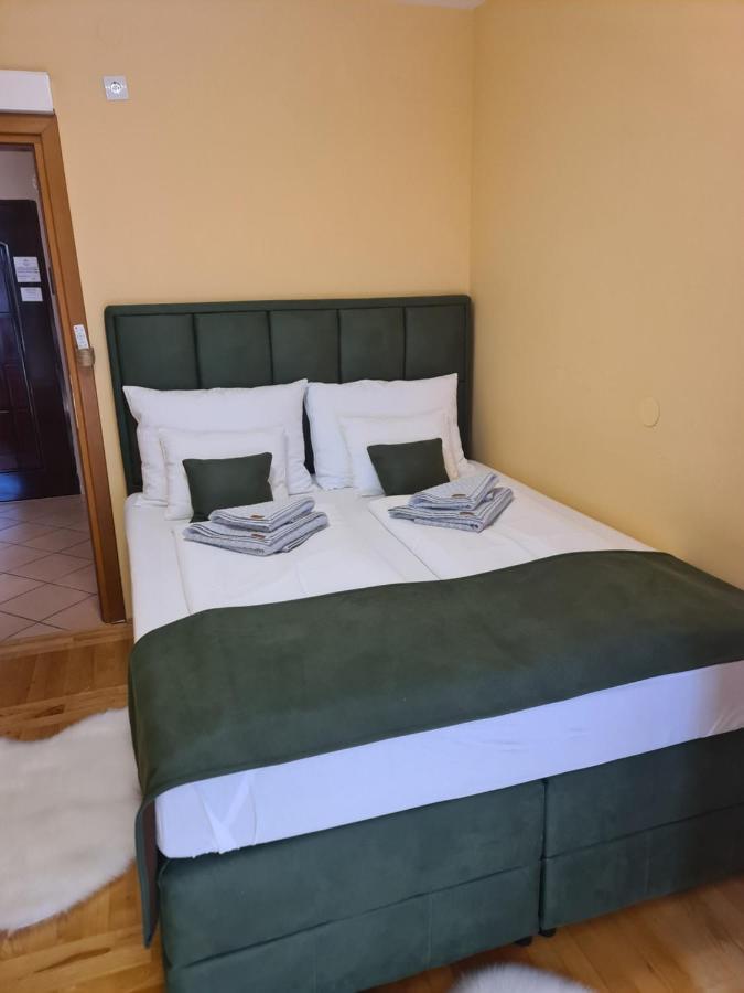 Apartman *Joy* Osijek Ngoại thất bức ảnh